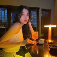 Uyển My