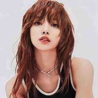 LaLisa Manobal- chị