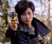 Ian Yuuzuki ( anh trai Amy )