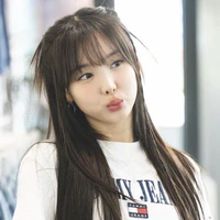 Im Nayeon