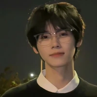 Vương Kim Ngưu  |  tlanguuok