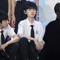 Tả Kỳ Hàm