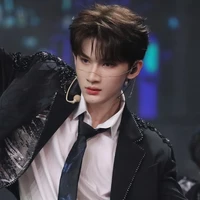 Dư Vũ Hàm (anh)