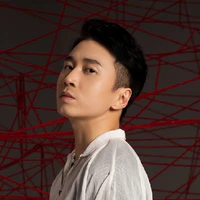 Hoàng Khoa-  Karik