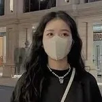 Annie TMTM thích Suri