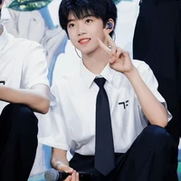 Trương Hàm Thụy