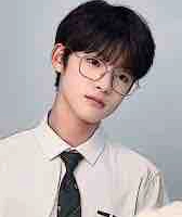 Uông Tuấn Hy_Hắn