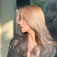 Tuy Hồng Mai