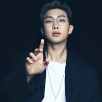 Kim Namjoon - Hắn