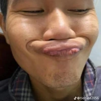 con tác giả khùng khùng nào đóa