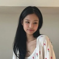 Kim Jennie [ em ]