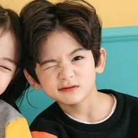 Trương Thừa Ân [ nam 9 lúc nhỏ]