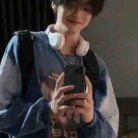 Phạm việt bách