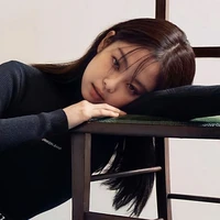 𝗞𝗶𝗺 𝗝𝗲𝗻𝗻𝗶𝗲