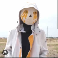 707