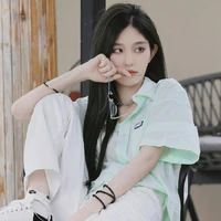 Vương Dịch (Y)