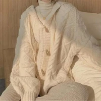 Thu Thanh Hà ( thư ký của cậu )