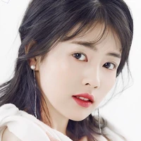 Hoàng Kim Thư (nu9)