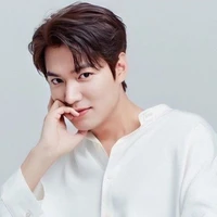 Vũ Bảo Long-Bố nu9