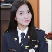Jisoo [ chị]