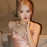 Park Chaeyoung ( Rosé )