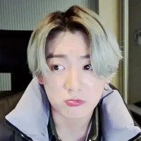 Jeon Jungkook_em