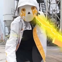 707