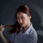 Irin Jaratpun (Claire)