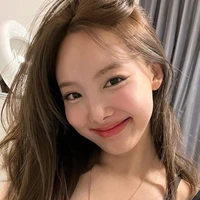 Im Nayeon