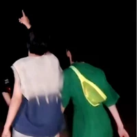 Á Á