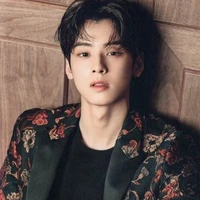 Cha Eun Woo - Hắn