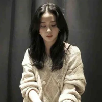Kim Jisoo(chị)[dzợ coan trợ lý]