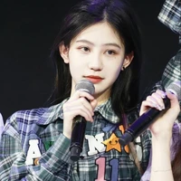 Viên Nhất Kỳ(Cậu)