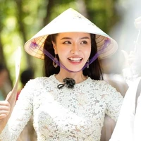 Bích Phương - Chị cô