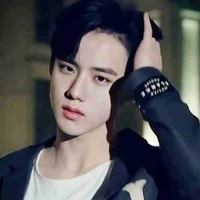 𝗞𝗜𝗠 𝗧𝗥𝗜́ 𝗧𝗨́ (Y)