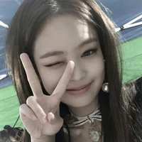 Kim Trân Ni(Jennie)
