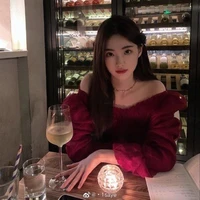 Hoàng Ngọc Bảo Vy / Najisun Elina