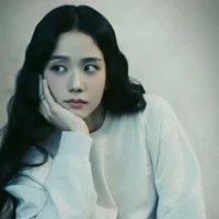 Kim Jisoo [ chị ]