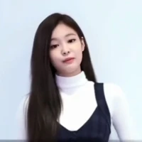 Jennie Kim [ em ]