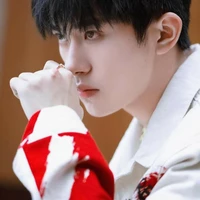 Dịch Dương Thiên Tỉ