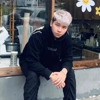 Nguyễn Trung Hiếu - Strange H