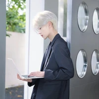 Charles Jocasta /  Âm Bảo Hàm