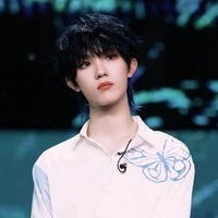 Tô Tân Hạo ( y )