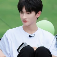 Dư Vũ Hàm