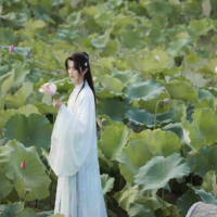 Triệu Gia Huy • Hiền Thần
