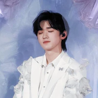 Tống Á Hiên-Cậu