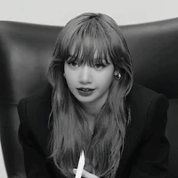 Lalisa Manoban(cô)