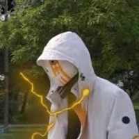 707