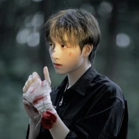 Trương nam Song Tử [@die2_lần]