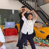 Anh bốn và alpha